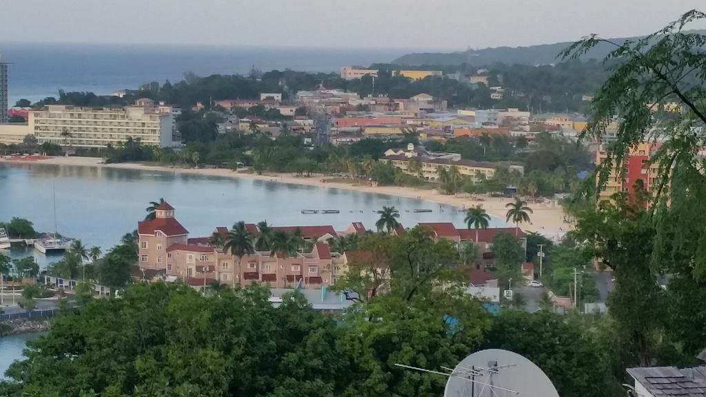 Sky Castles Apt J3 Ocho Rios Kültér fotó