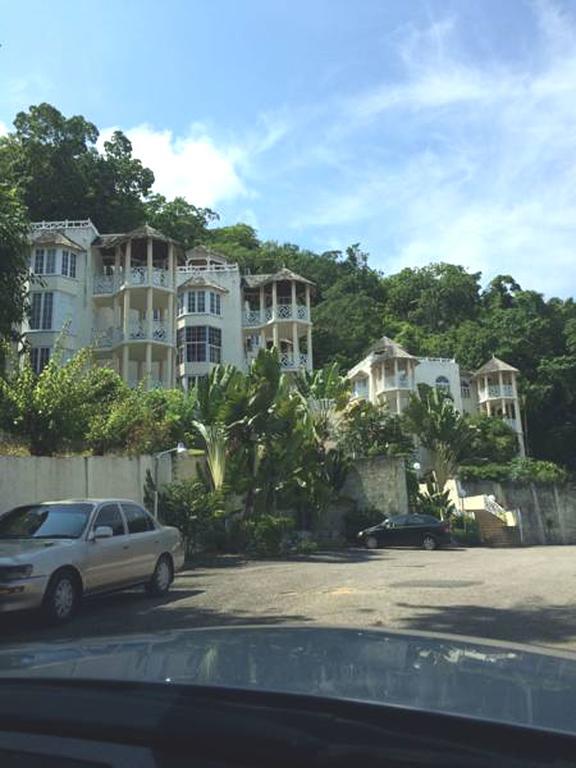 Sky Castles Apt J3 Ocho Rios Kültér fotó